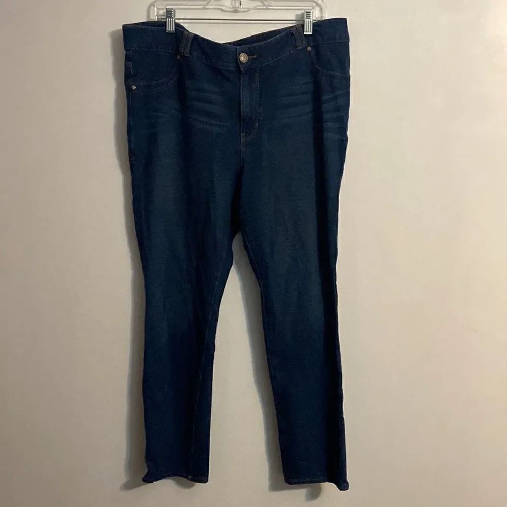 LaneβBryantΒ stretchβjeggingβjeans,βsizeβ20